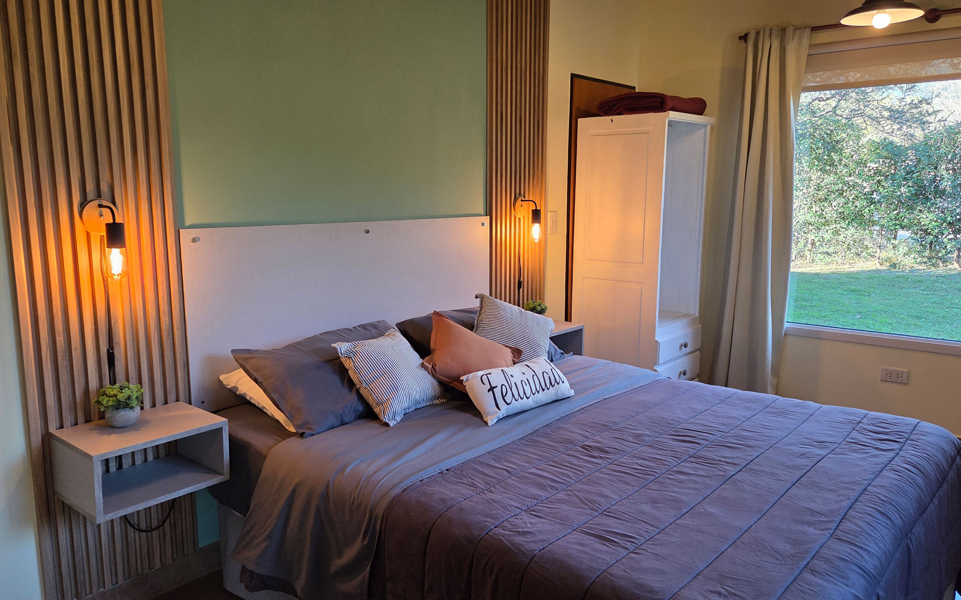 Loft Serrano para parejas en Punto Serrano, Carpintería
